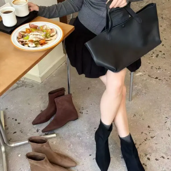 韩系时尚尖头内增高绒面弹力瘦瘦靴秋冬百搭显瘦短靴