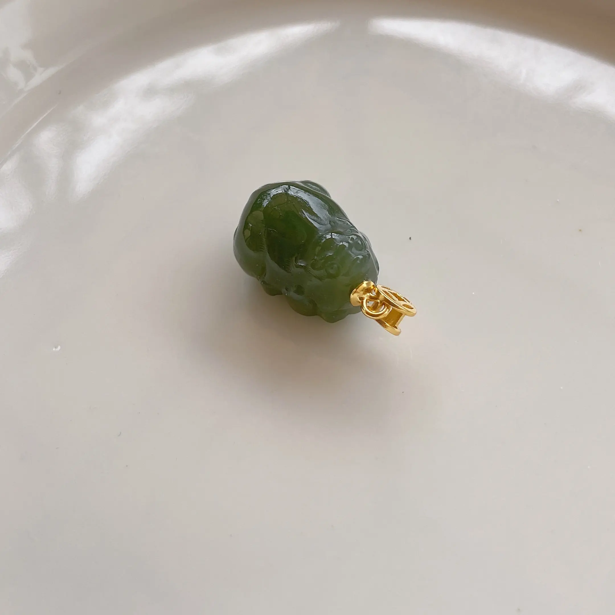 和田玉精雕貔貅吊坠发一