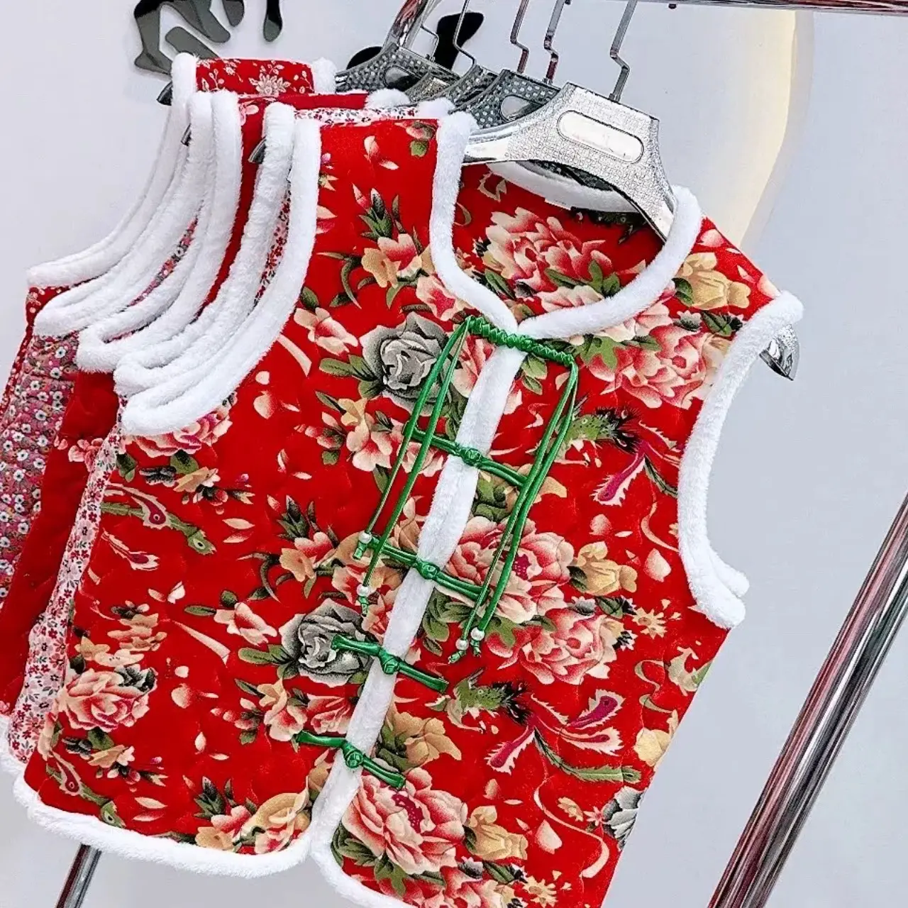 东北大花加绒加厚民族风盘扣坎肩复古风女装马甲秋冬款