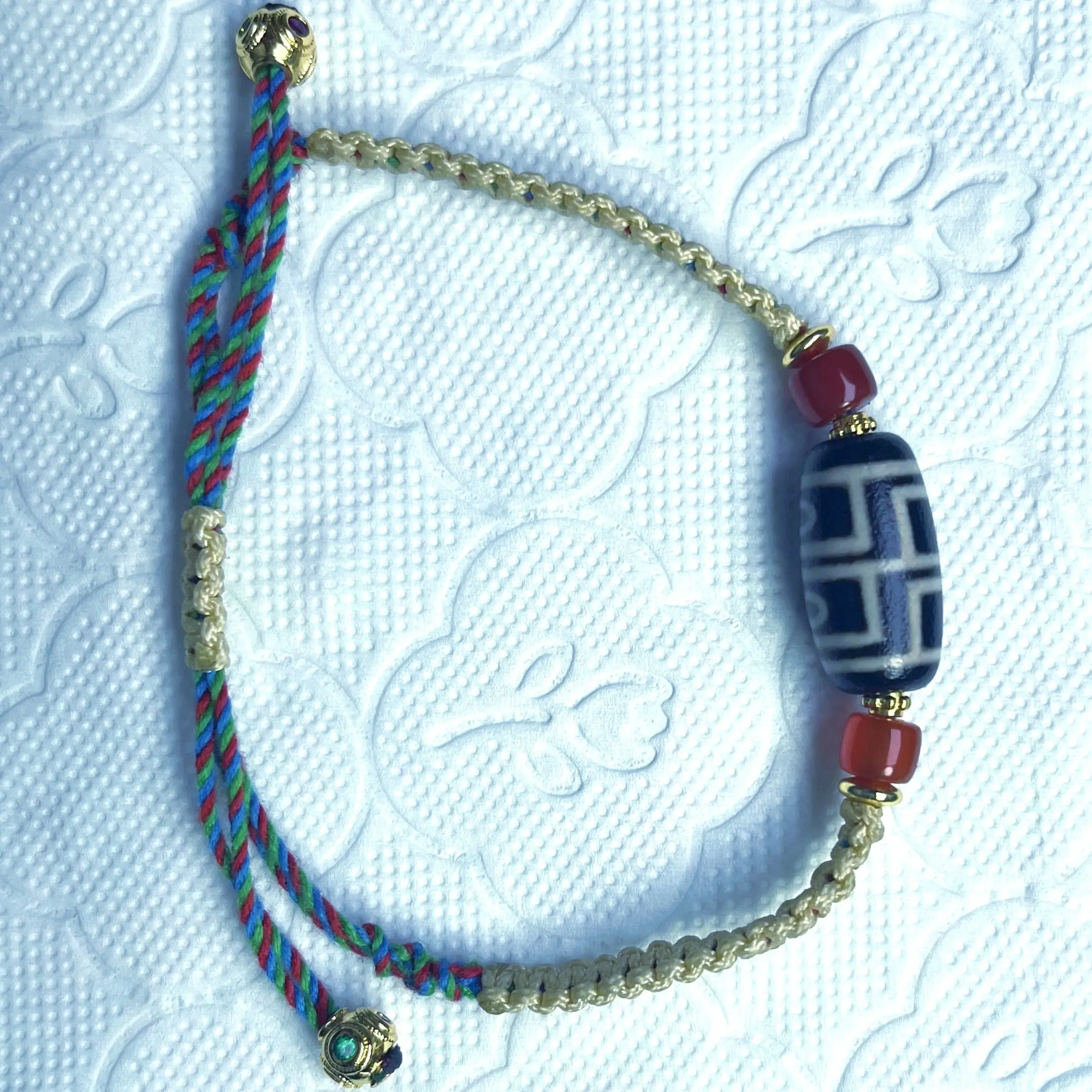 天然玛瑙四眼珠天珠手绳