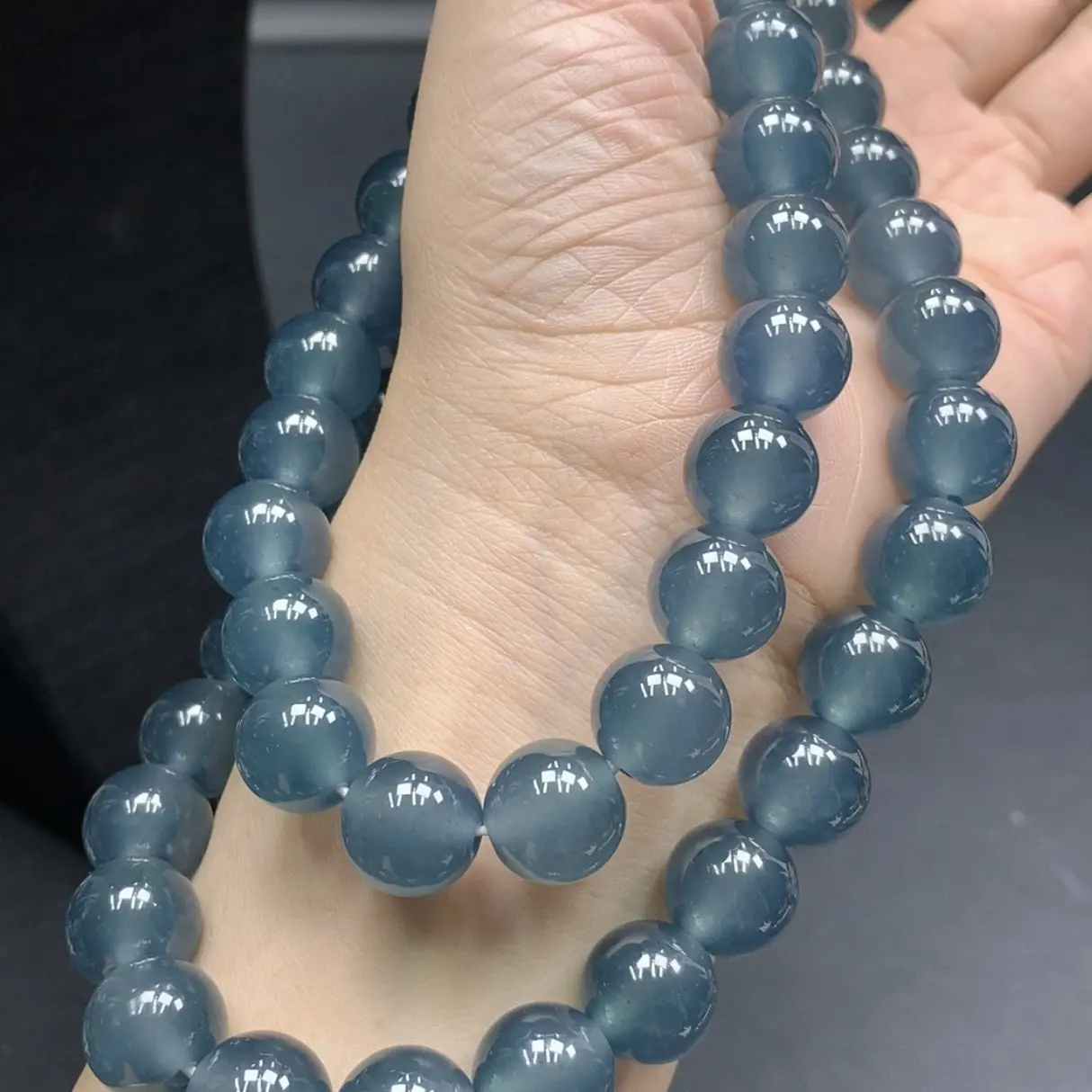 天然翡翠A货冰种圆珠经典百搭时尚轻奢设计多样性