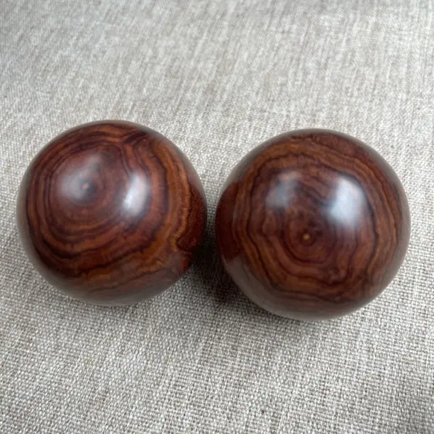 手球健身球中老年保健按摩把玩实心球