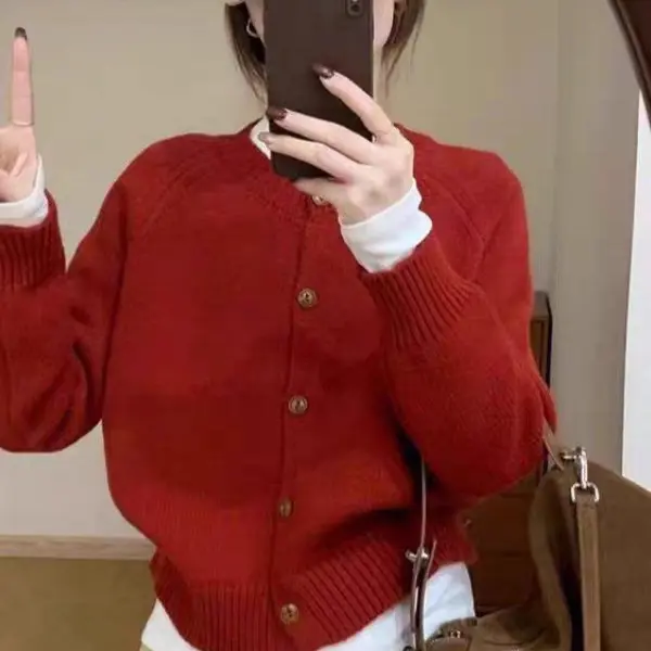 秋冬新款加厚纯羊毛圆领宽松短款开衫毛衣外套