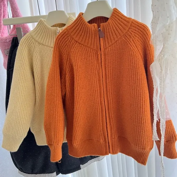 女童韩系加厚纯色针织毛衣秋冬百搭保暖拉链外套