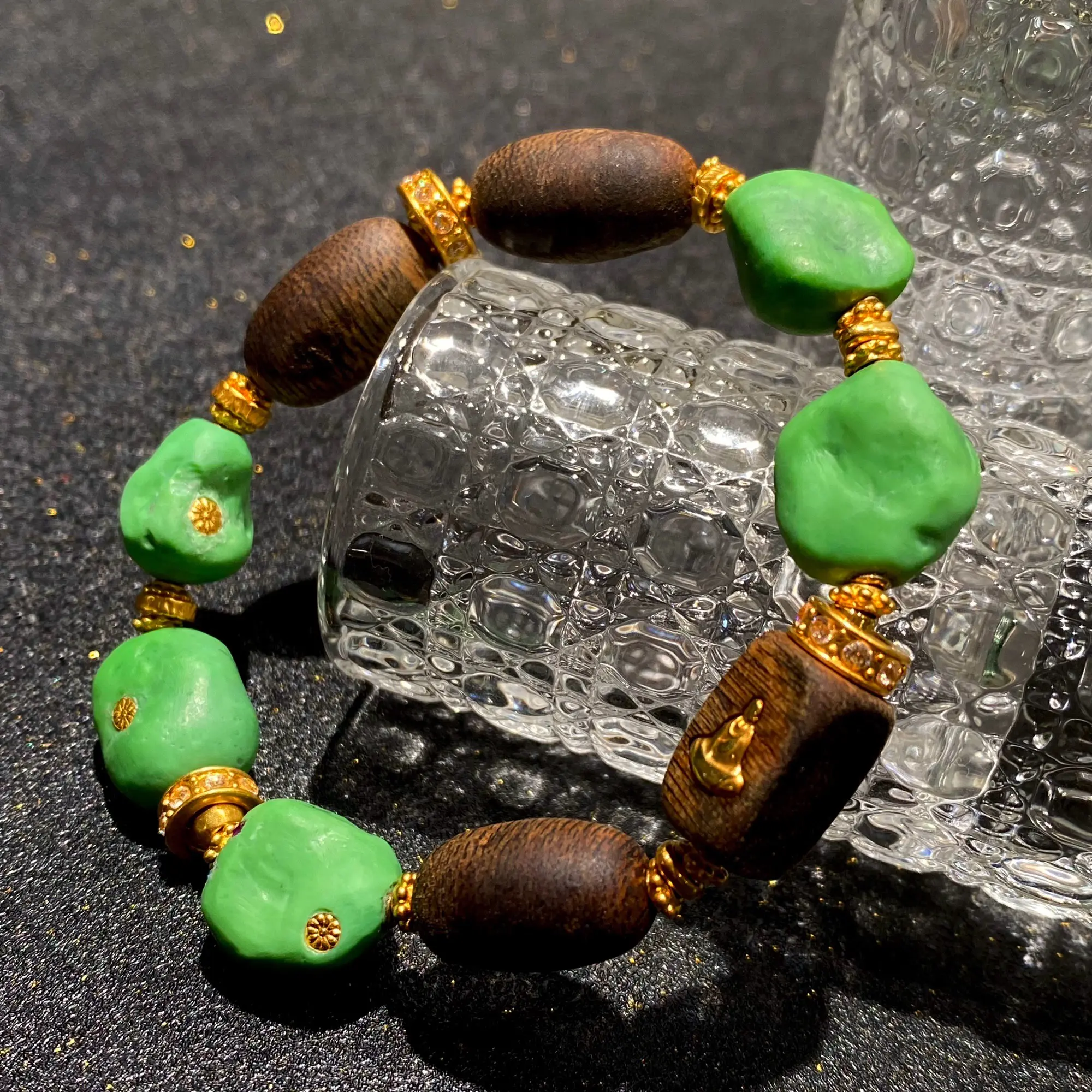 绿松石菜籽黄糖豆设计款手串