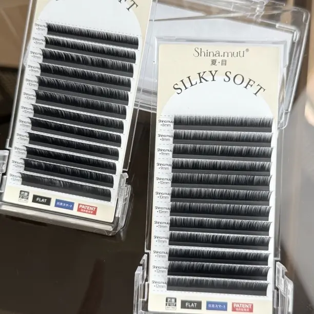 国风超短折角L型山茶花0.07 毛流感强 哑光质地 显色度高