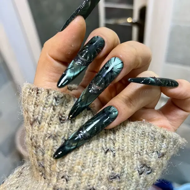 神谕圣光暗黑哥特爆闪猫眼高级显白纯手工定制穿戴甲美甲高级感