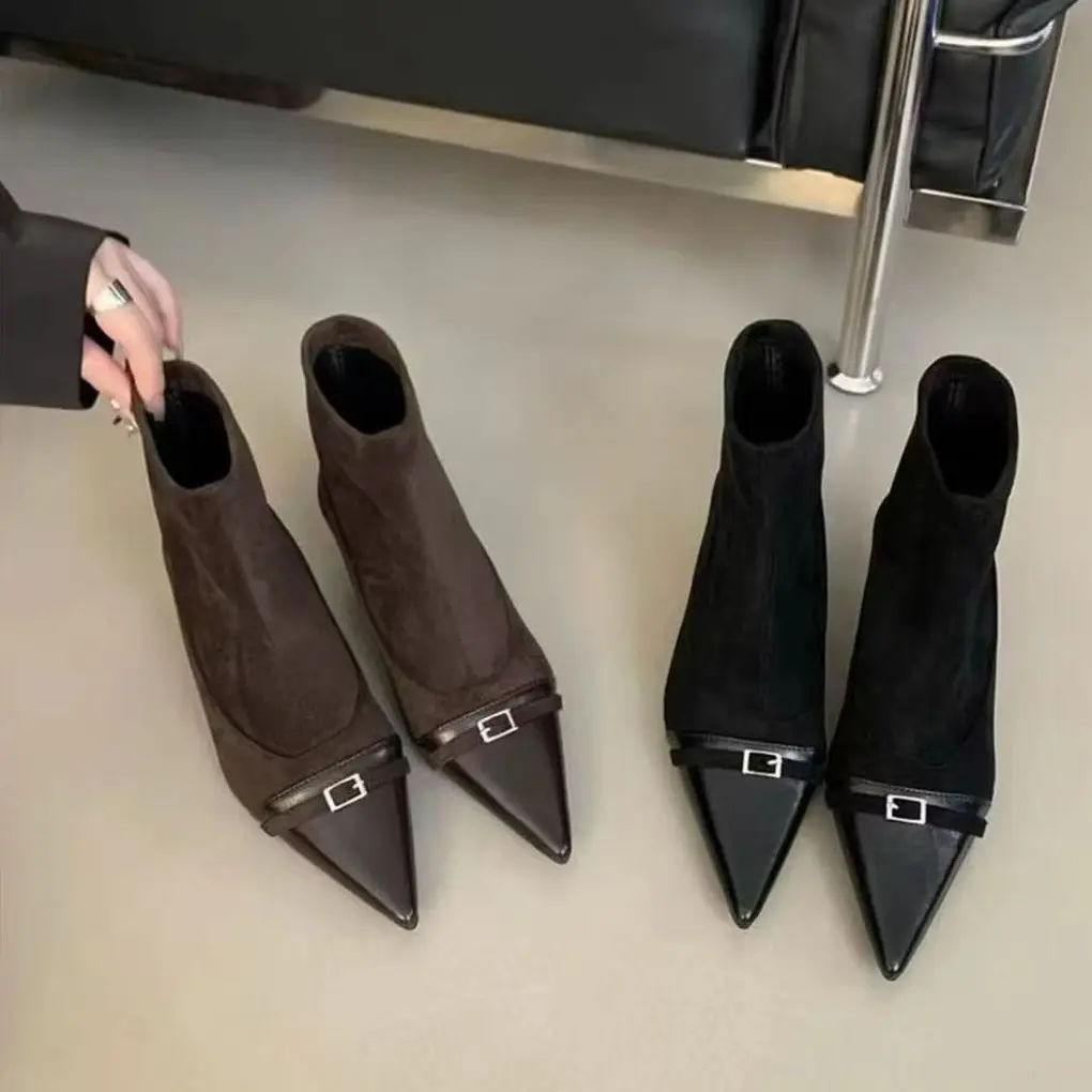 气质尖头冬季高级感瘦瘦靴个性时尚小众细跟百搭小猫跟裸靴