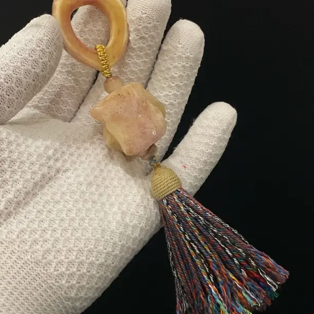 驼骨搭配藏式款车挂背包挂件