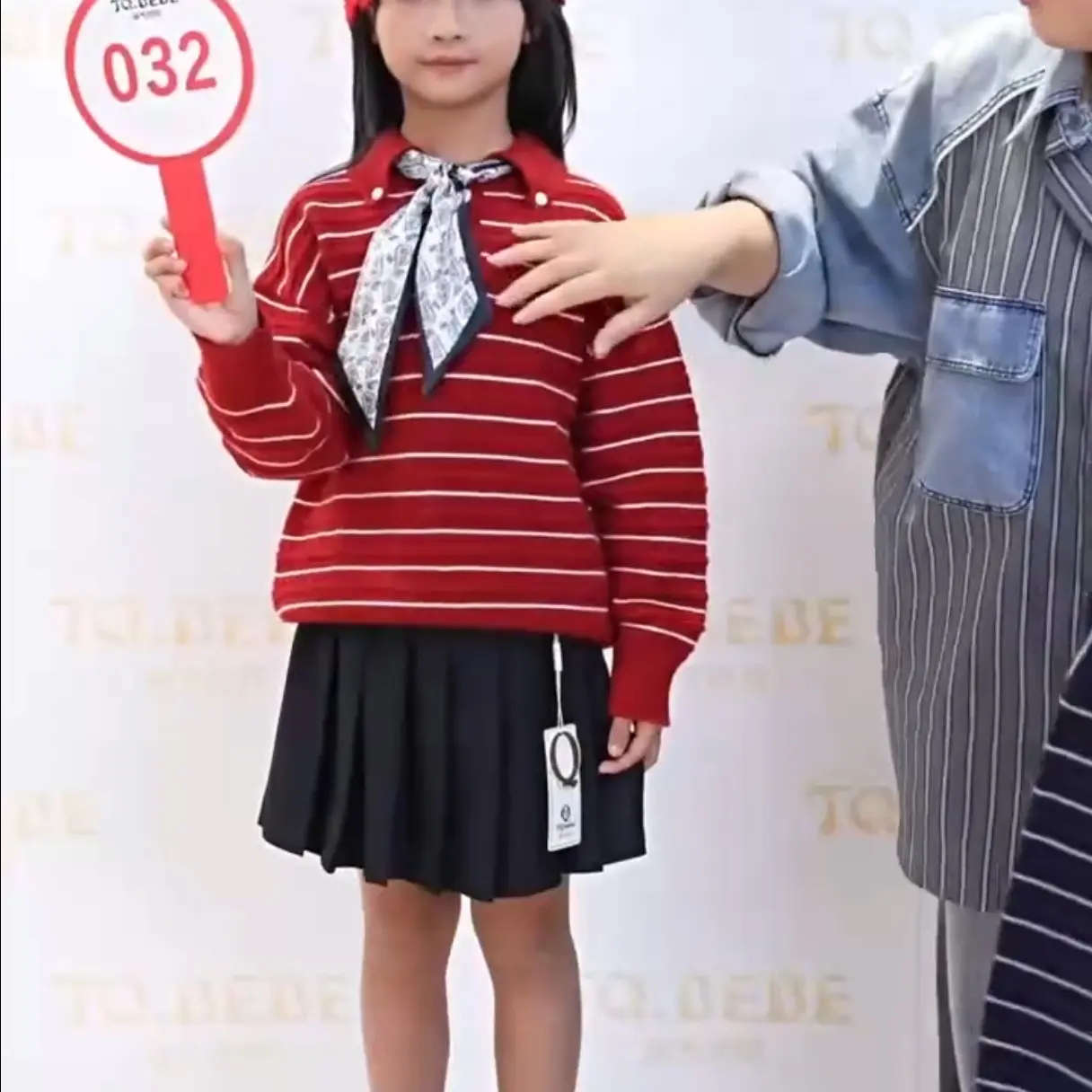 女童贺岁服韩版针织毛衣百褶裙套装