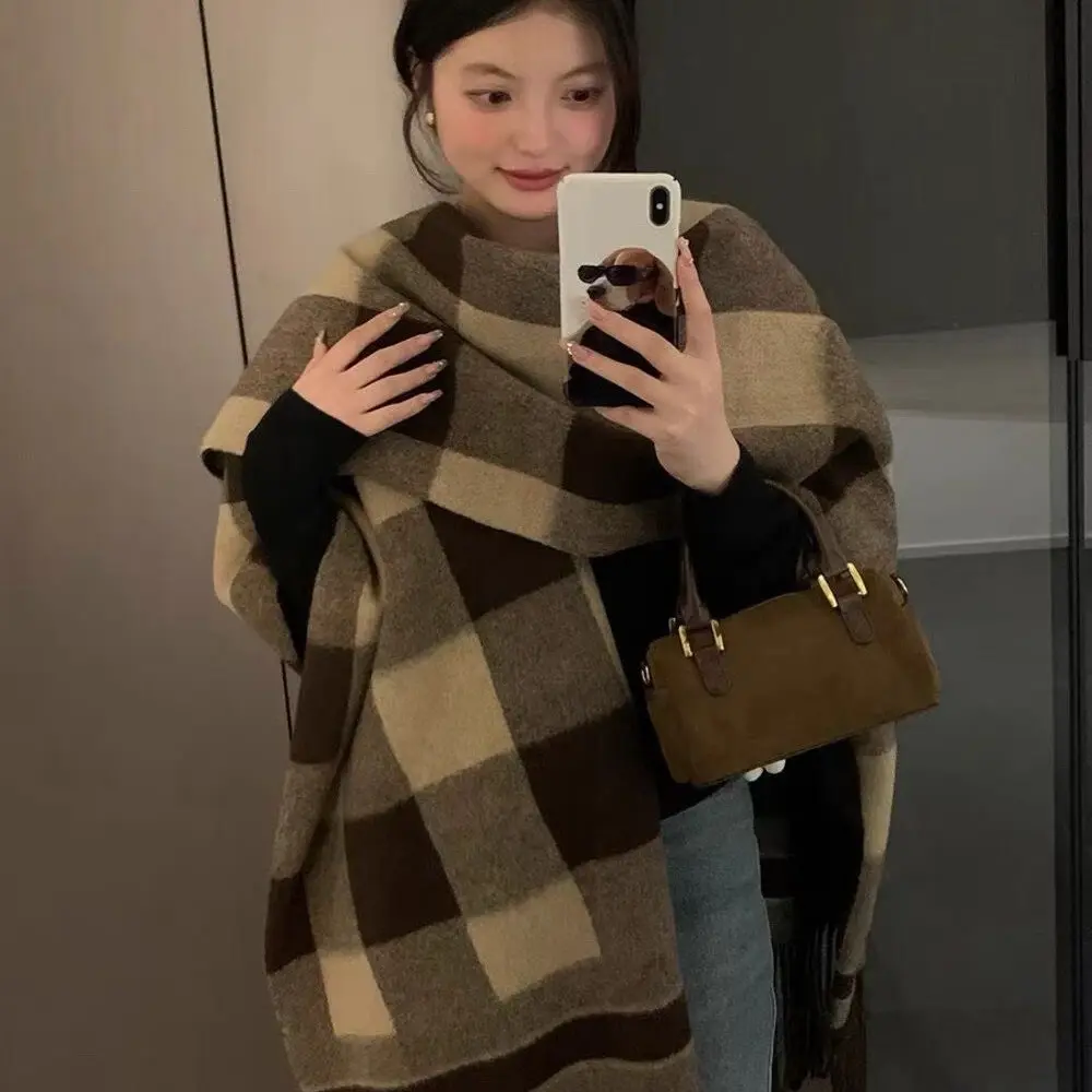 女士秋冬宽松斗篷披肩办公室外搭围巾