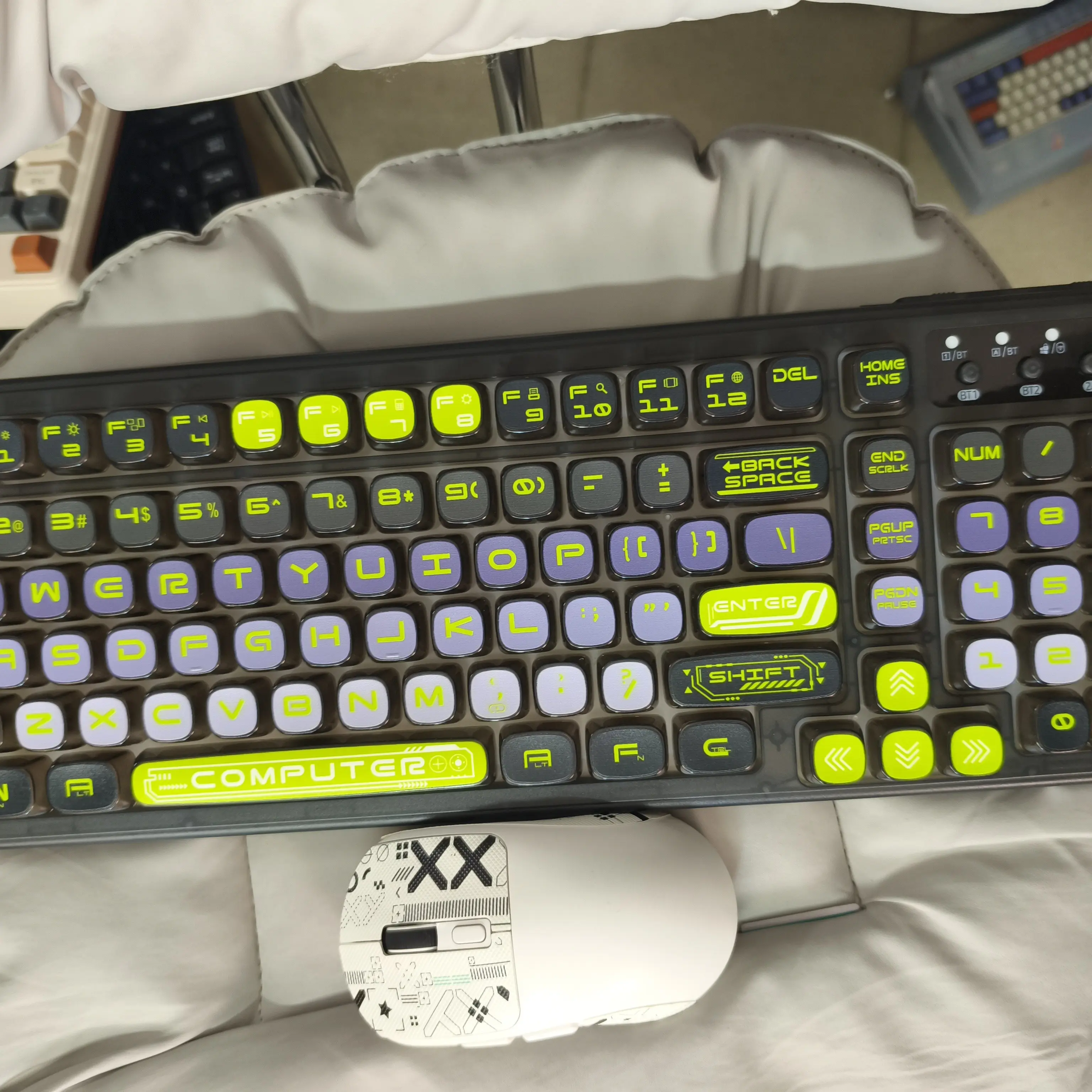 无线蓝牙三模键盘套装