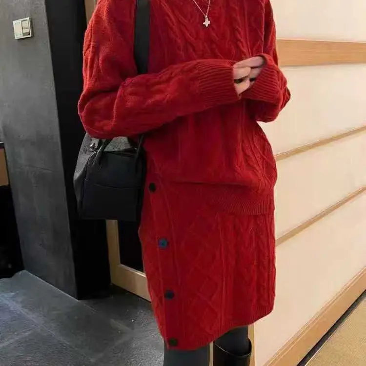 秋冬红色慵懒风针织毛衣短裙套装女高级感内搭打底