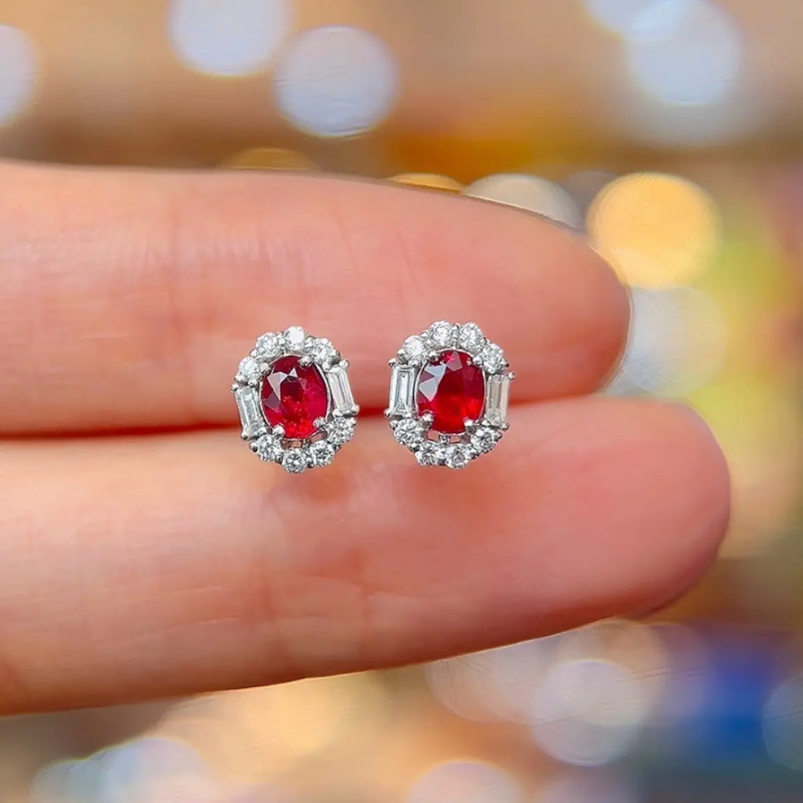 天然红宝石耳钉 18k金镶嵌
