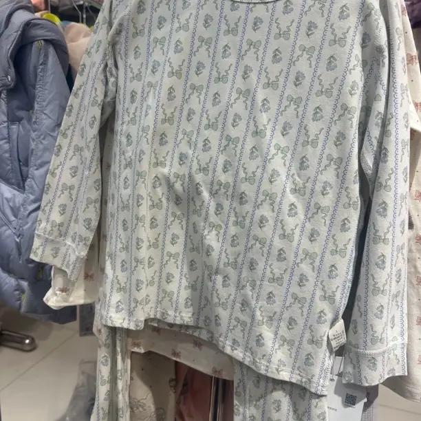 A类无骨舒绒棉秋冬长袖圆领内衣套装