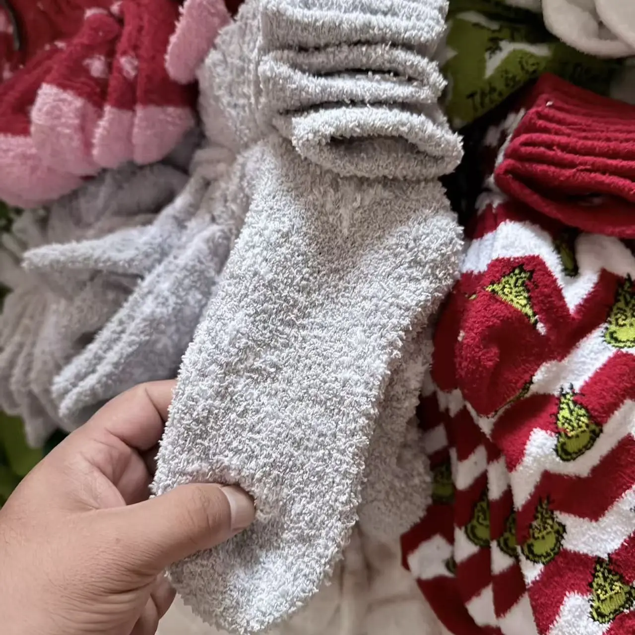 1599女加厚款可爱卡通珊瑚绒袜子中高筒睡眠袜家居袜