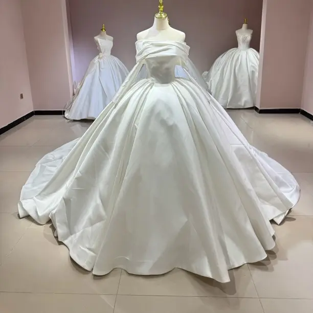 蕾丝织梦结婚婚纱高级甜美抹胸公主缎面质感长袖小个子一字肩