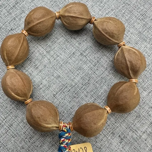 22X28梅林老树铁核三花鲨鱼背文玩手串