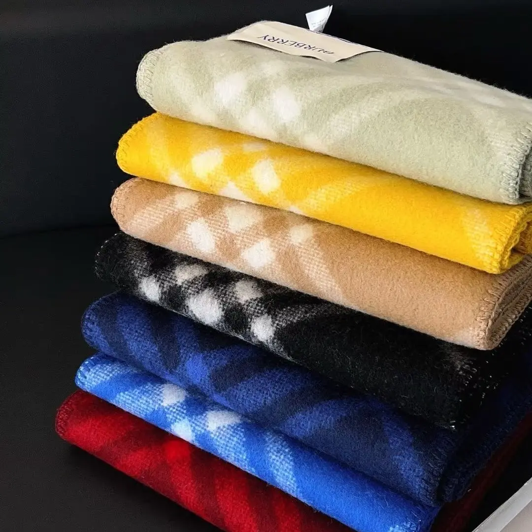 BBB经典格纹时尚围巾加厚女士围脖英伦风