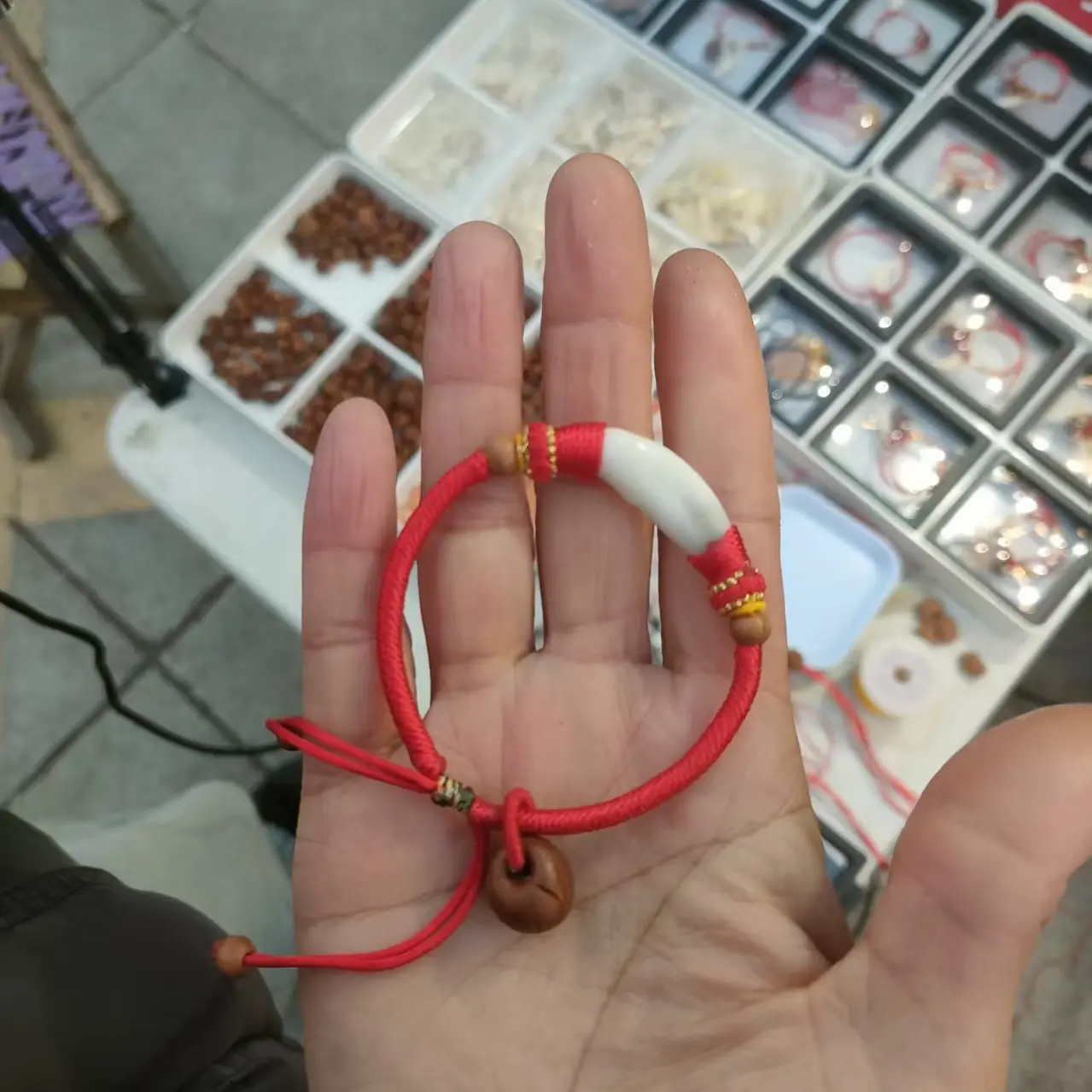 木质手链 非金属木质黑狗牙猪惊骨桃木红绳宝宝手绳红色压惊护身