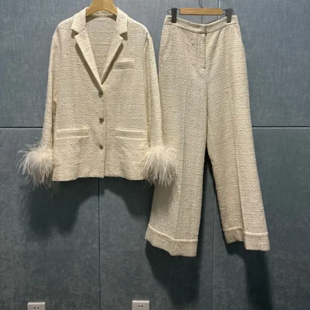 时尚百搭收腰显瘦名媛风粗花呢羽毛袖口西装外套