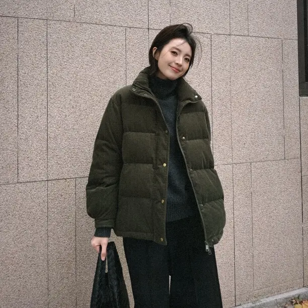 YU TONG 丝绒立领羽绒服