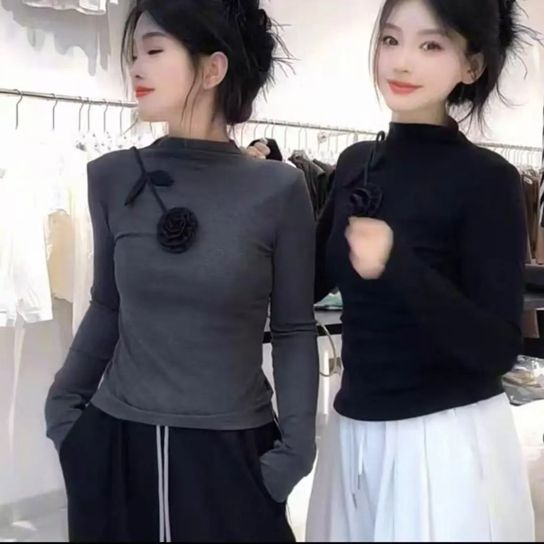 欧货设计感小众半高领立体花朵减龄打底衫536韵