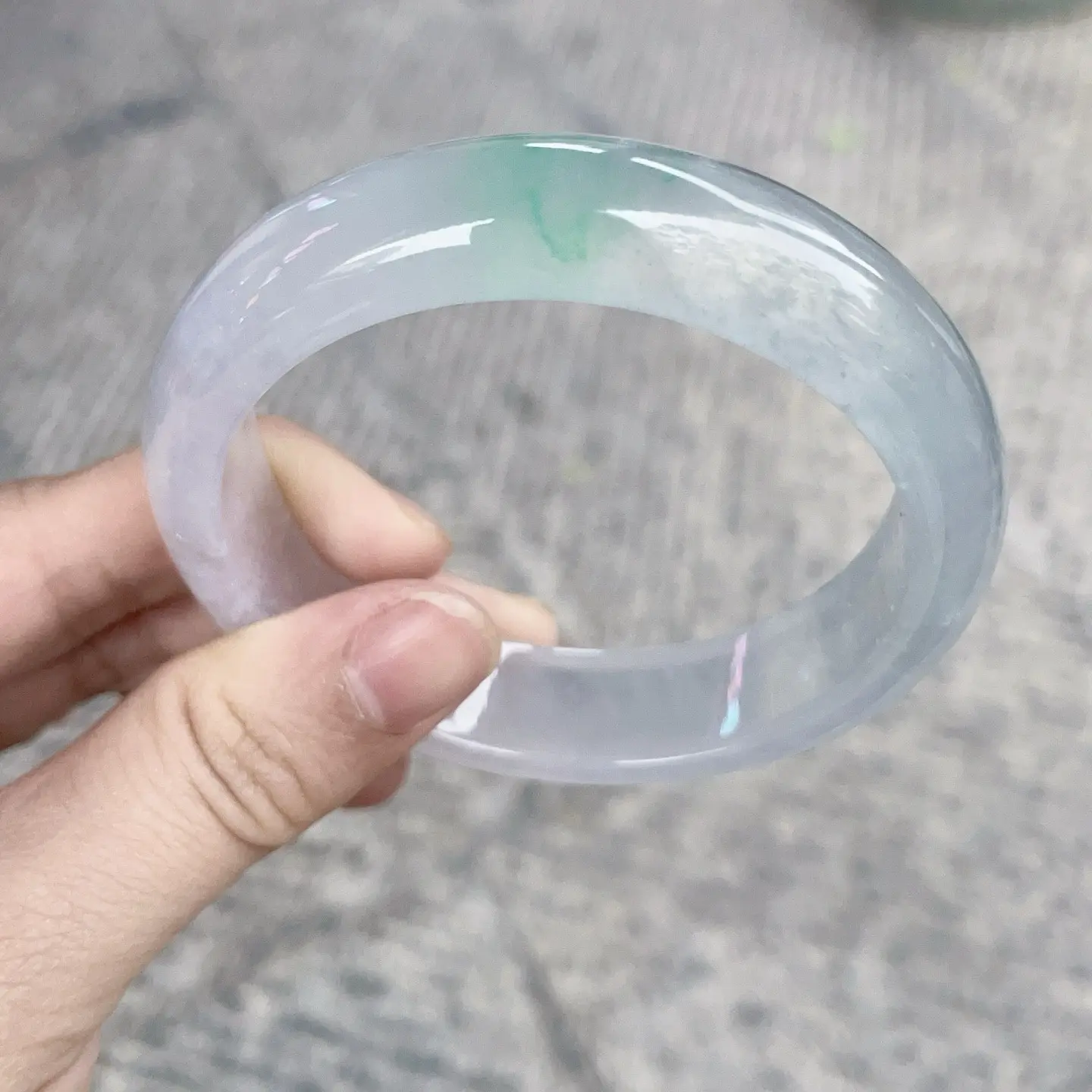 冰飘绿缅甸翡翠a货56.9-14-8.3