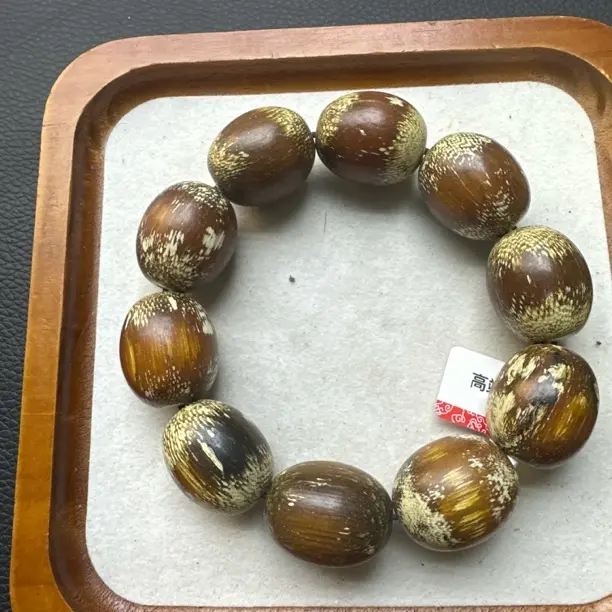 增香沉香木木文玩手串18mm雕刻A27