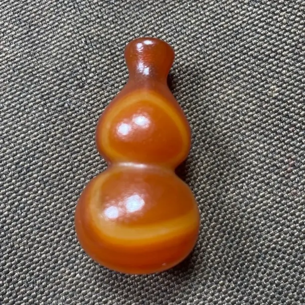 清仓处理玛瑙葫芦吊坠挂件尺寸如图