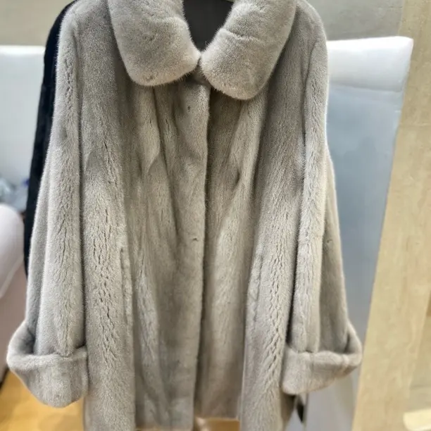 立领天鹅绒草外套女中长款年轻时尚气质显瘦轻奢百搭冬季新款