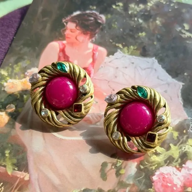 铜合金耳饰 「玫色佳人」画册款！法式复古圆形耳钉中古玫红色耳环