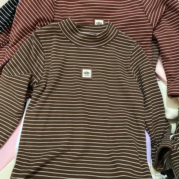 条纹高品质打底 T恤