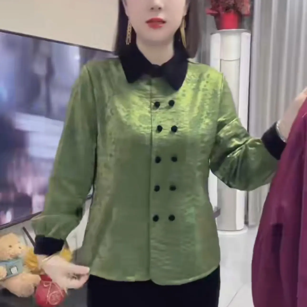 新款翻领时尚修身显瘦长袖衬衫妈妈装上衣