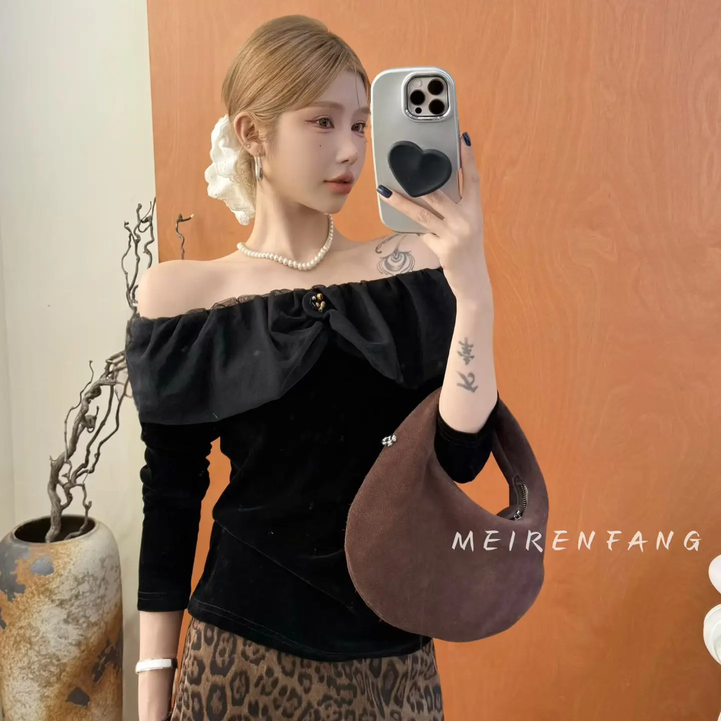 兰兰家时尚法式方领常规款拼接女长袖性感露肩设计感小众显瘦百搭