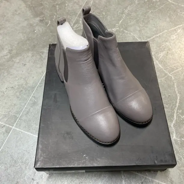 6023灰时尚韩版新款真皮秋季女靴牛皮切尔西短靴低跟舒适百搭女鞋