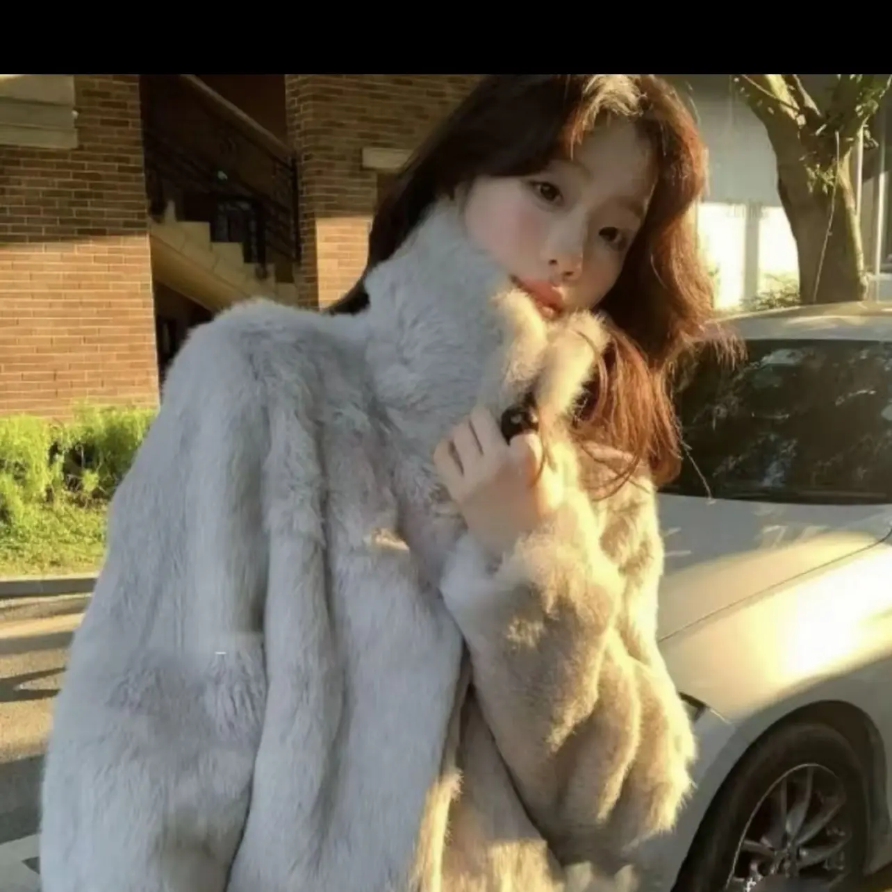 “琳琳轻奢costume”尚氛围感松弛感短款翻领兔毛外套