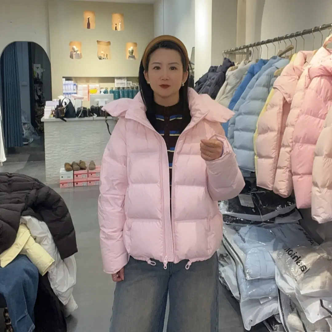 香港一诺羽绒服 8710，衣长58，绒子160克