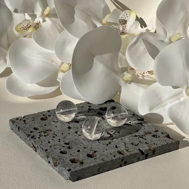 天然白水晶多样性发其一