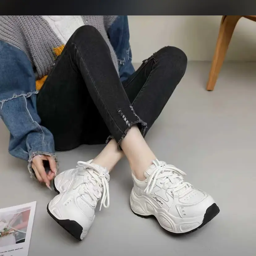 百5767真皮时尚厚底老爹鞋秋季时尚休闲鞋软底百搭运动鞋女鞋