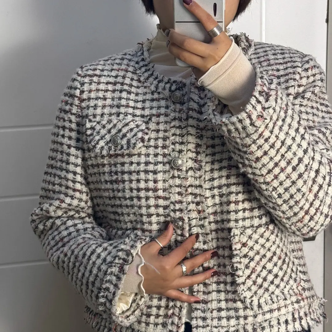 冬季新款小香风格子短款女圆领羽绒长袖短款外套