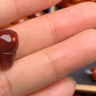 川料瓦西精工奶嘴三通牛血红12.8×16.3mm文玩配饰