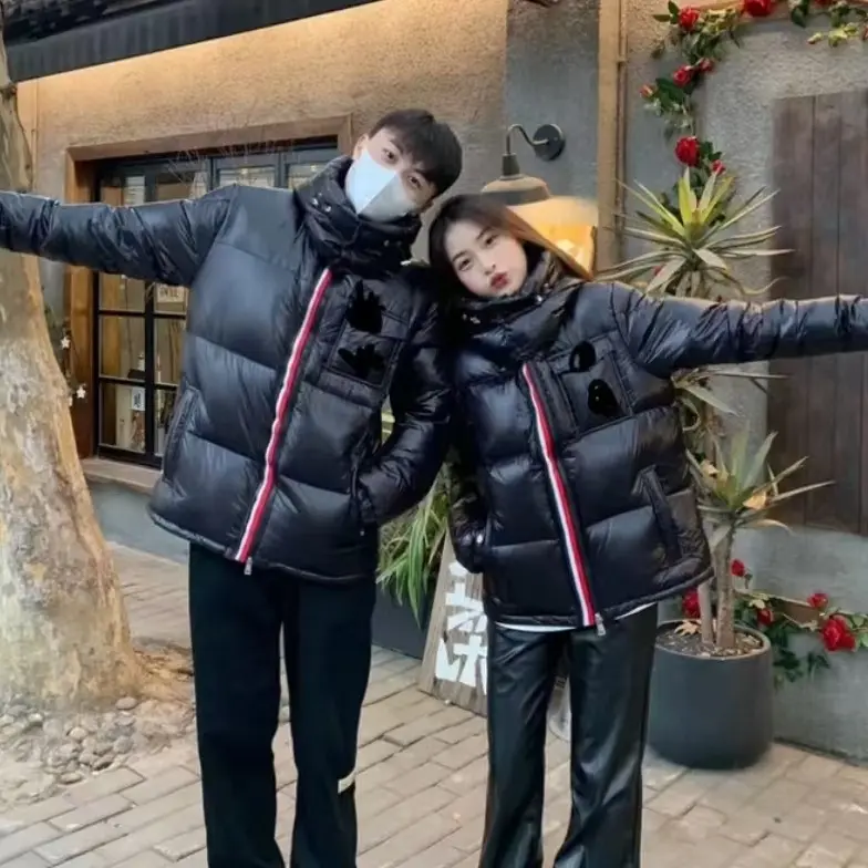 3号亮面冬季三色条过季户外运动穿搭外套卸帽韩版男女款