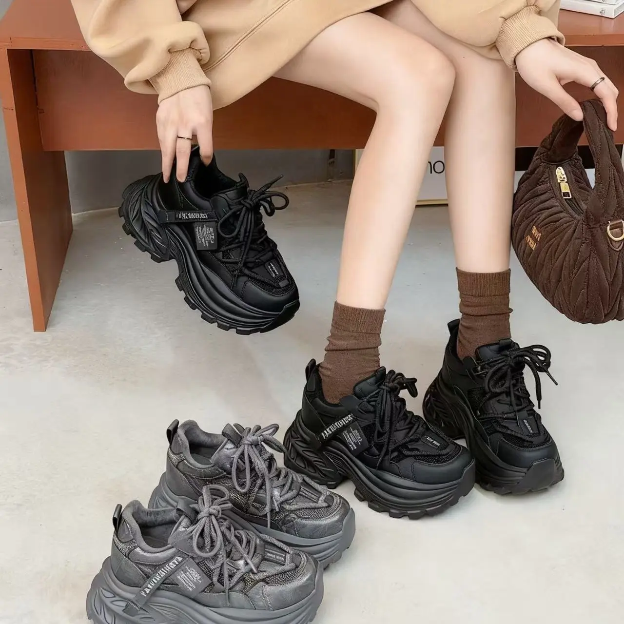 亮钻全皮厚底加绒冬季老爹鞋女ins百搭休闲保暖运动女鞋