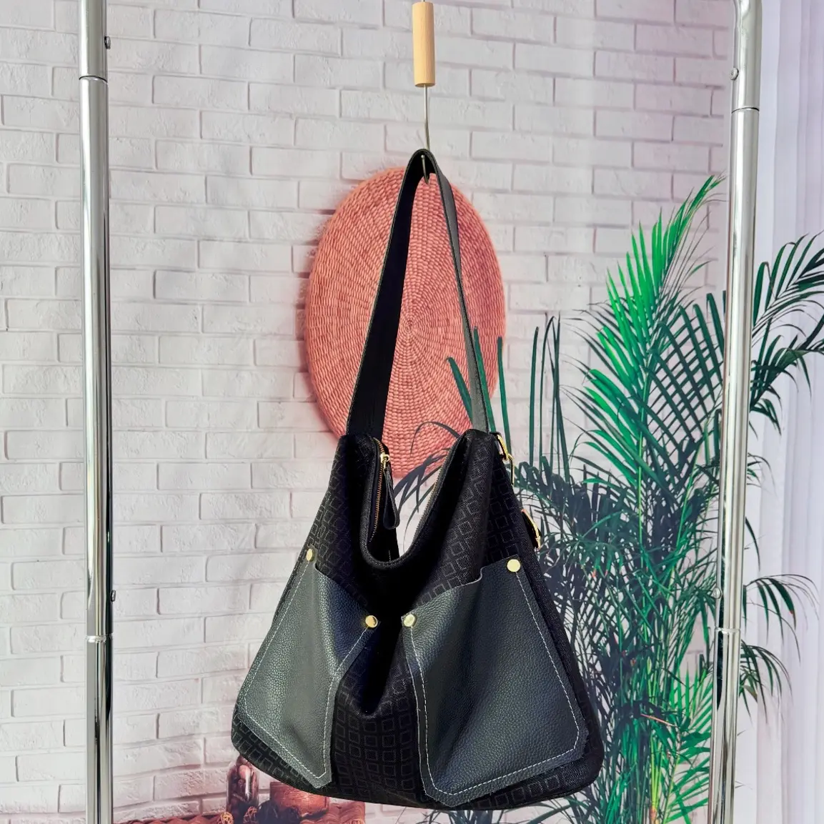 设计师款轻奢女包单肩时尚挎包单肩包拉链双根休闲包单肩17070