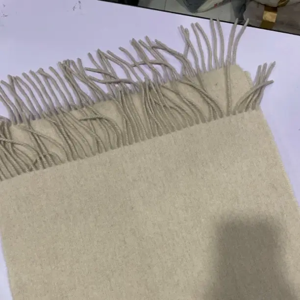 秋冬纯色保暖大披肩带流苏018