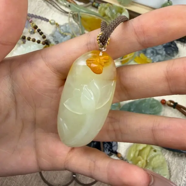 花开富贵立体雕刻挂件男女款