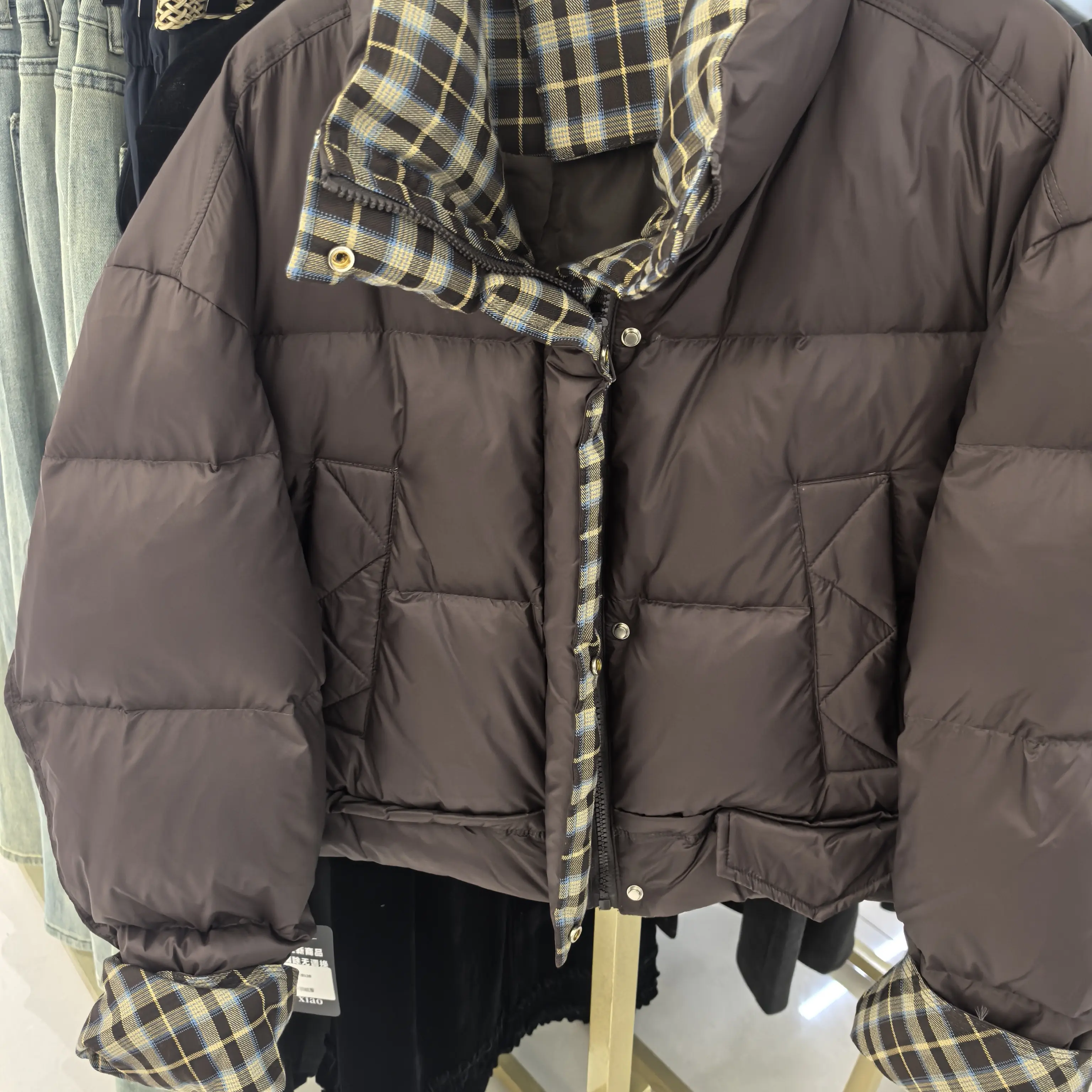 咖色短款立领女冬季小个子白鸭绒保暖面包服厚外套