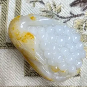 新疆和田玉子孙万代92克