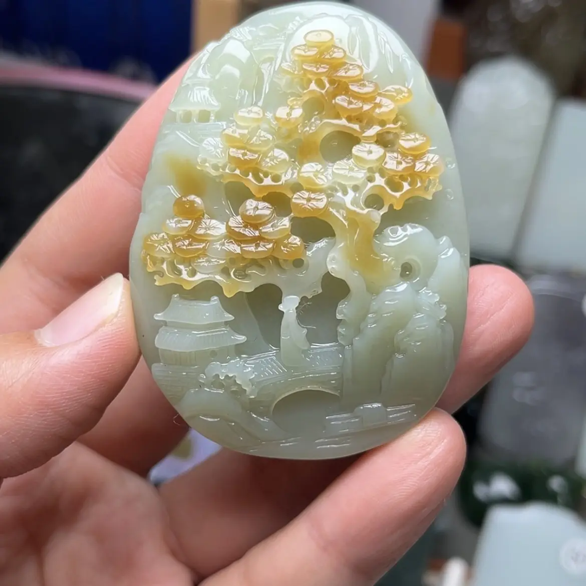 天允甄选•天然新疆和田玉山水意境俏色发财树手工精雕挂件手把件